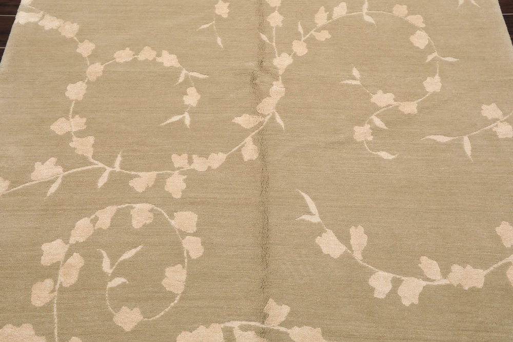 6x9 Gray, Beige, Color Hand Knotted Wool & Silk Transitional Oriental Rug