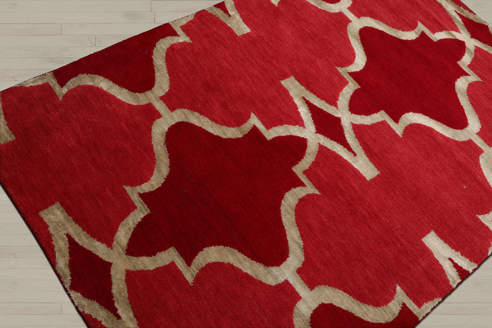 4x6 Raspberry, Red, Color Hand Knotted 100% Wool Transitional Oriental Rug