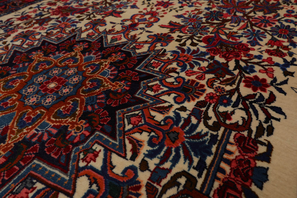 4x6 Ivory, Navy, Red Color Hand Knotted Bidjar 100% Wool Traditional Oriental Rug