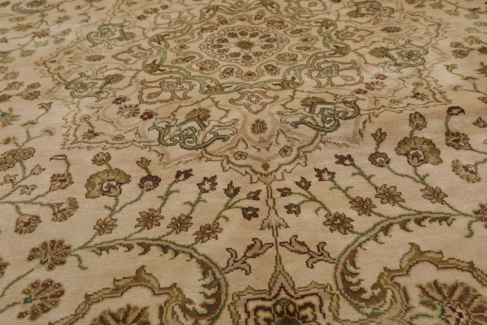 6x9 Beige, Brown, Multi Color Hand Knotted 100% Wool Traditional Oriental Rug