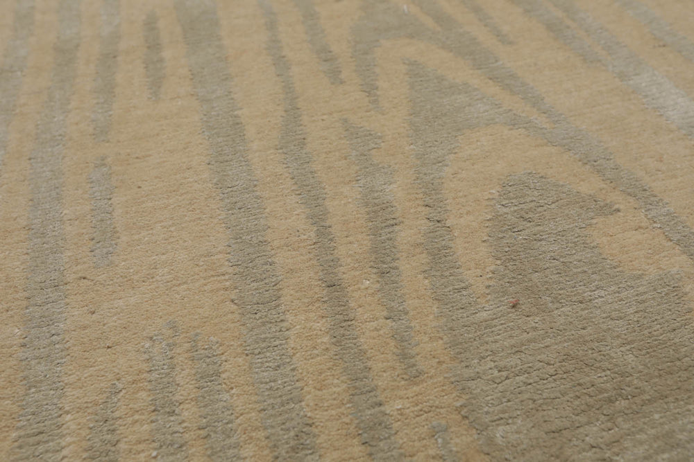 2x3 Beige, Gray, Color Hand Knotted Wool & Silk Modern Oriental Rug