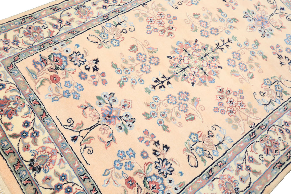 4x6 Blush, Ivory, Black Color Hand Knotted Indo Sarouk Wool Traditional Oriental Rug
