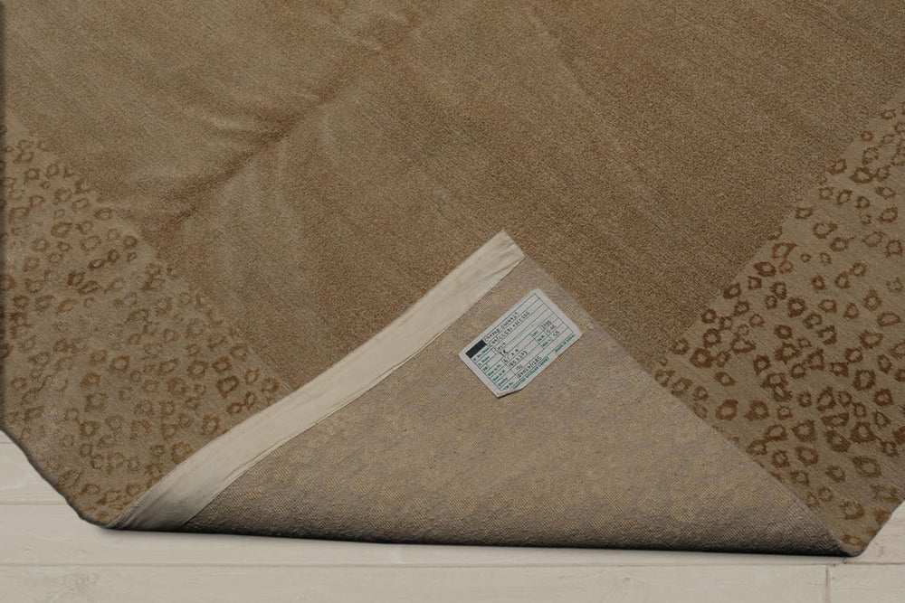 6x9 Tone on Tone Beige, , Color Hand Knotted Wool & Silk Modern Oriental Rug