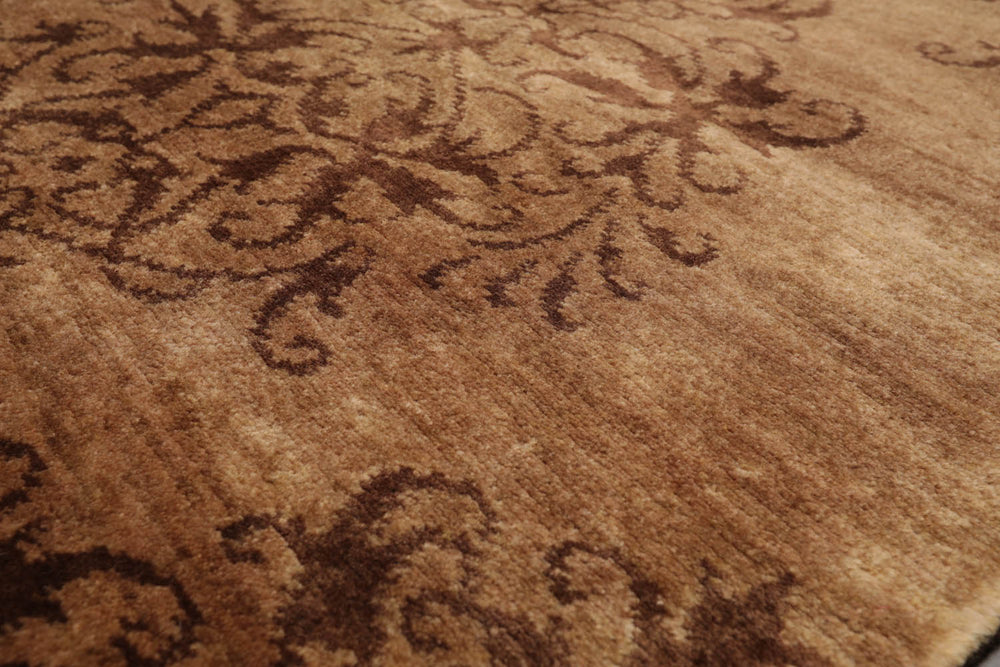 5x8 Tan, Brown, Color Hand Knotted 100% Wool Transitional Oriental Rug