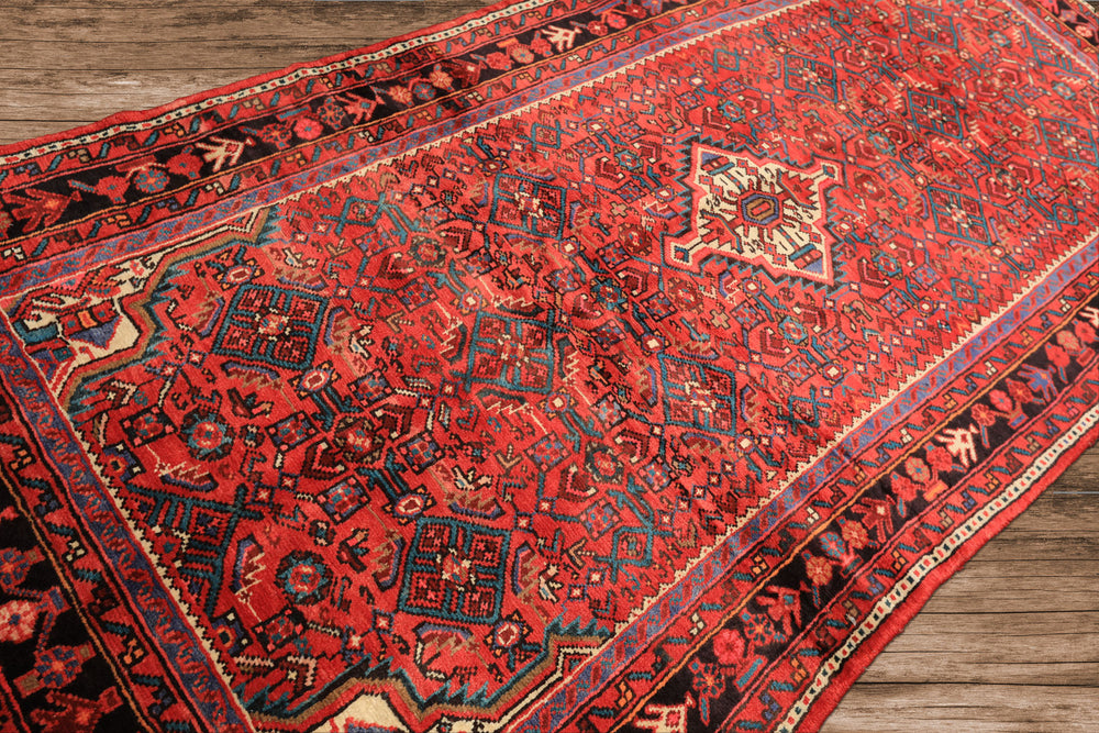 Runner Red, Rose, Charcoal Color Hand Knotted Heriz Wool Traditional Oriental Rug
