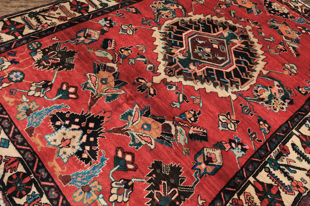 6x9 Red, Ivory, Green Color Hand Knotted Bakhtiari Wool Oriental Rug