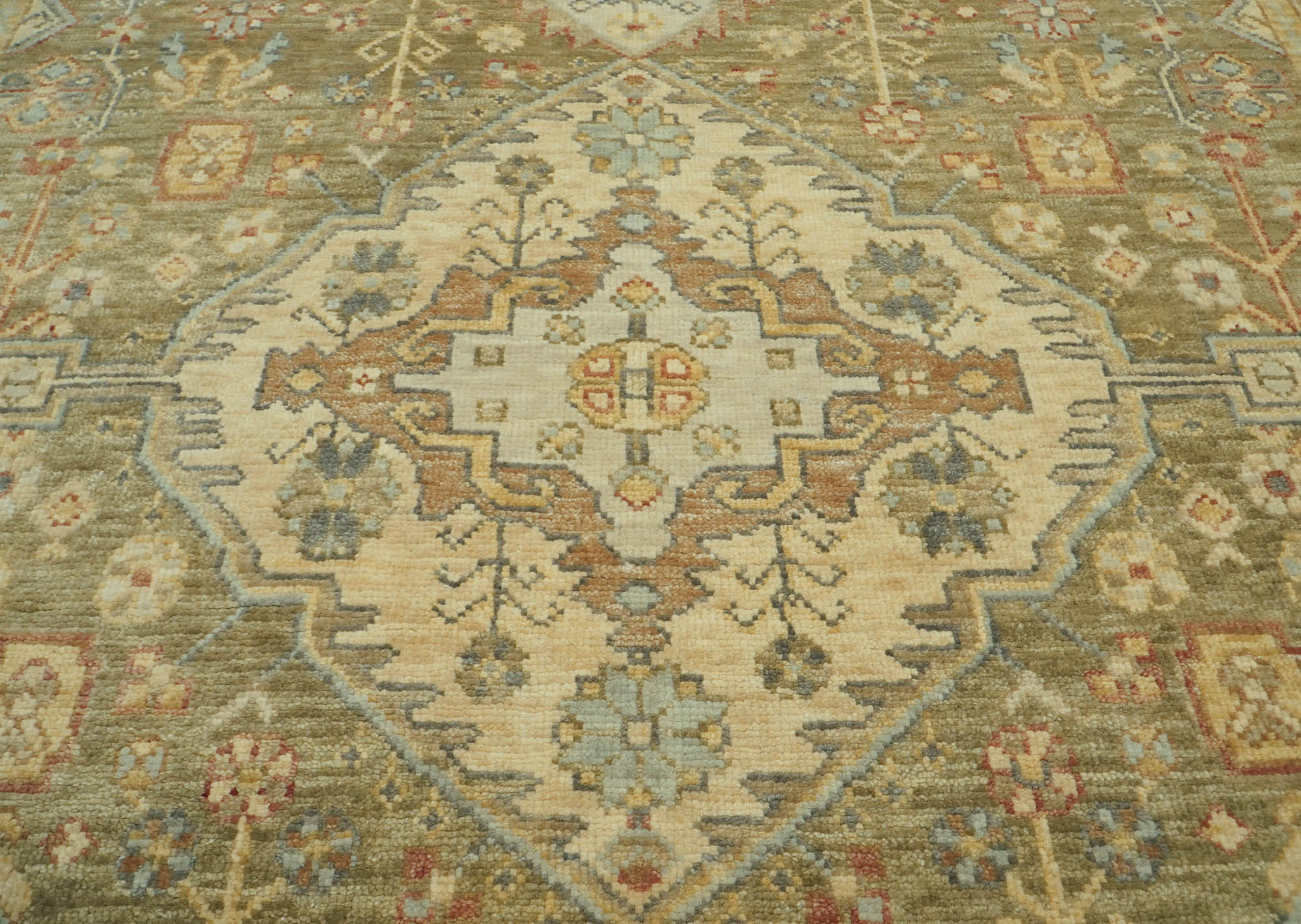 8x10 Green, Beige, Lime Color Hand Knotted Oushak Wool Traditional Oriental Rug