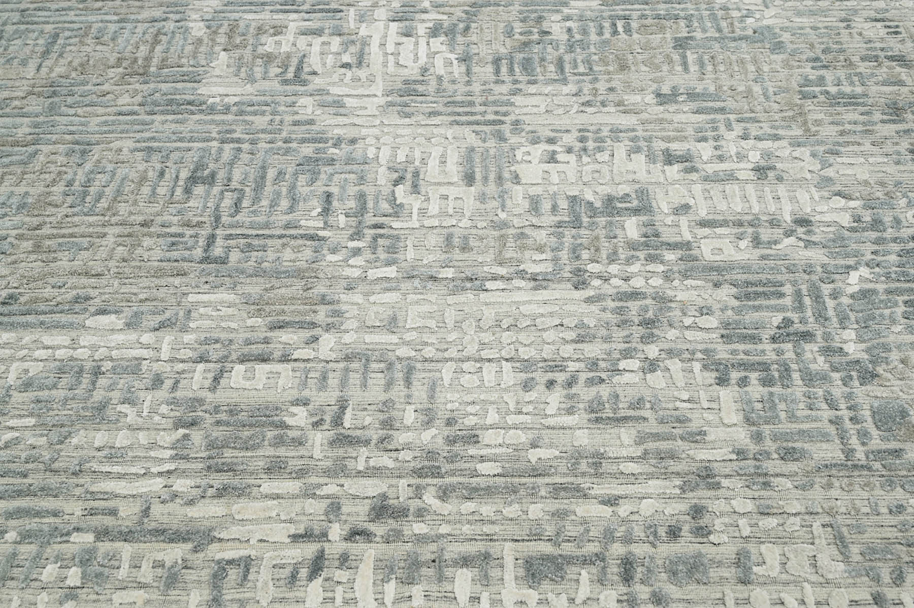 Multi Size Tone On Tone Gray Color Hand Knotted Tibetan Wool Modern & Contemporary Oriental Rug