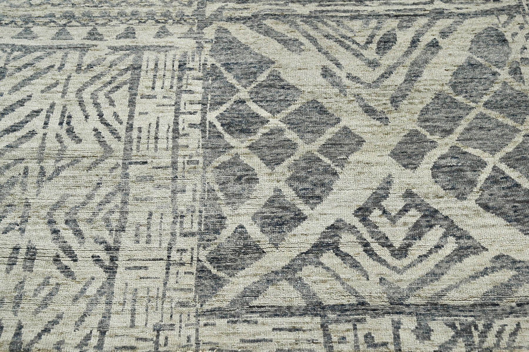 5x8 Gray Beige, , Color Hand Knotted  100% Wool Modern & Contemporary Oriental Rug
