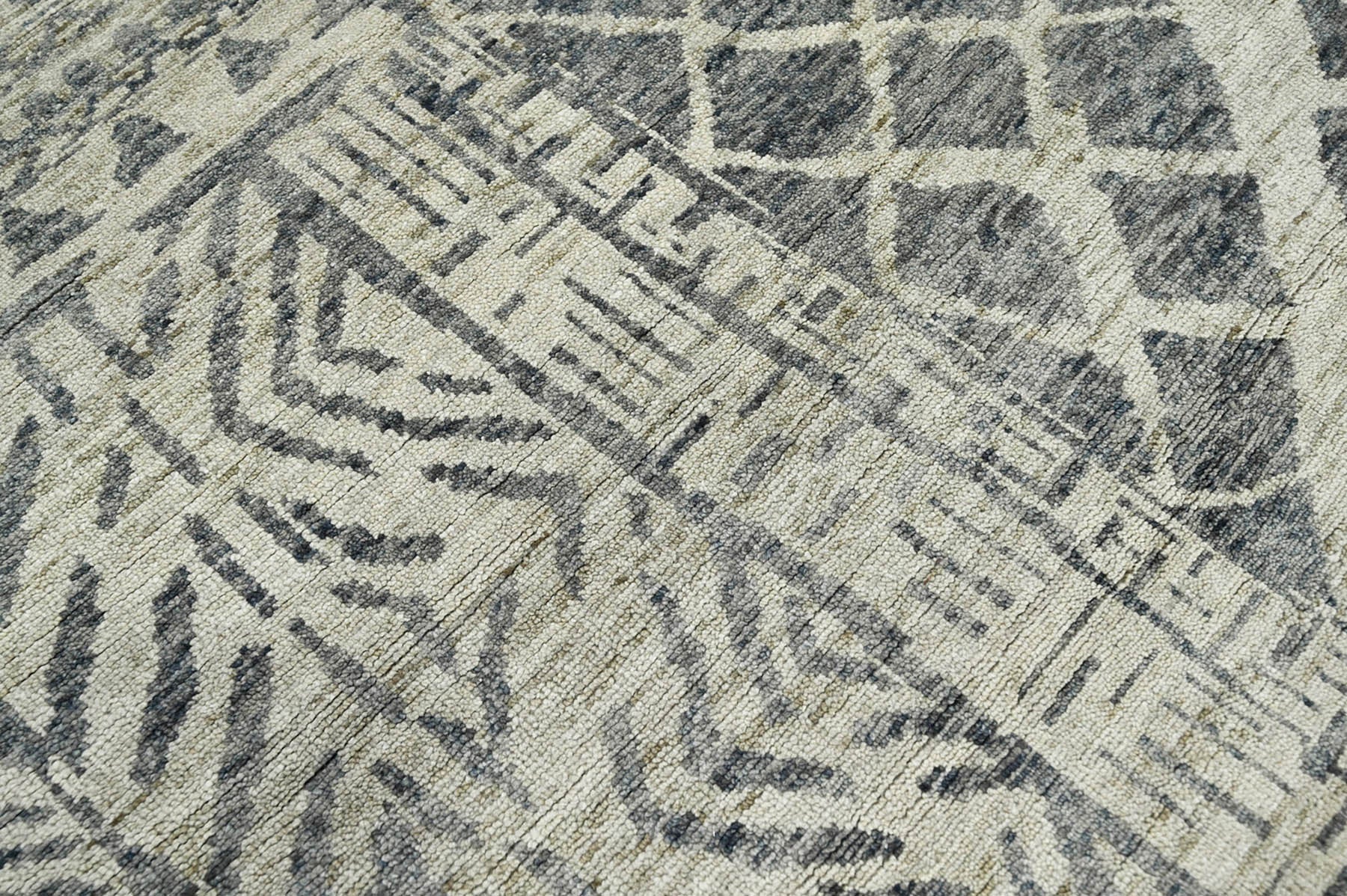 5x8 Gray Beige, , Color Hand Knotted  100% Wool Modern & Contemporary Oriental Rug