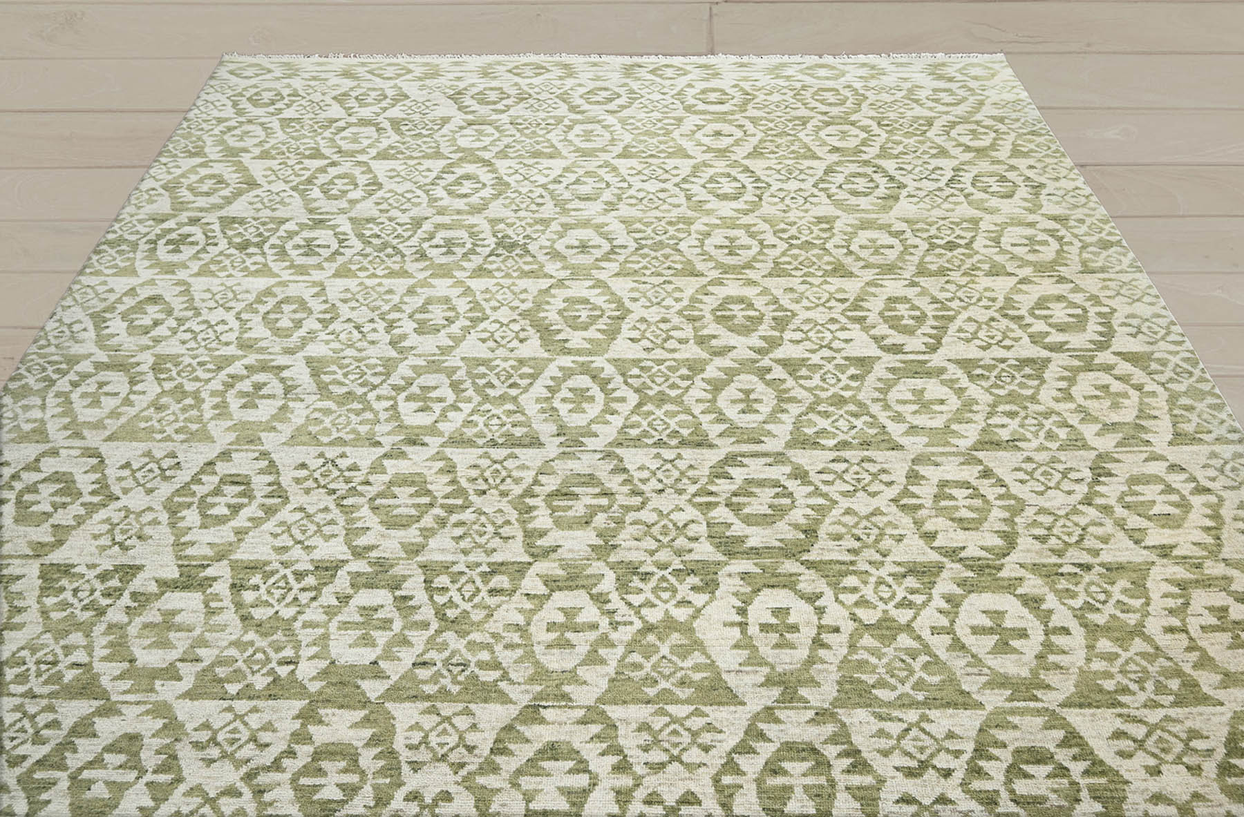 10x14 Beige, Green, Color Hand Knotted  100% Wool Southwestern Oriental Rug