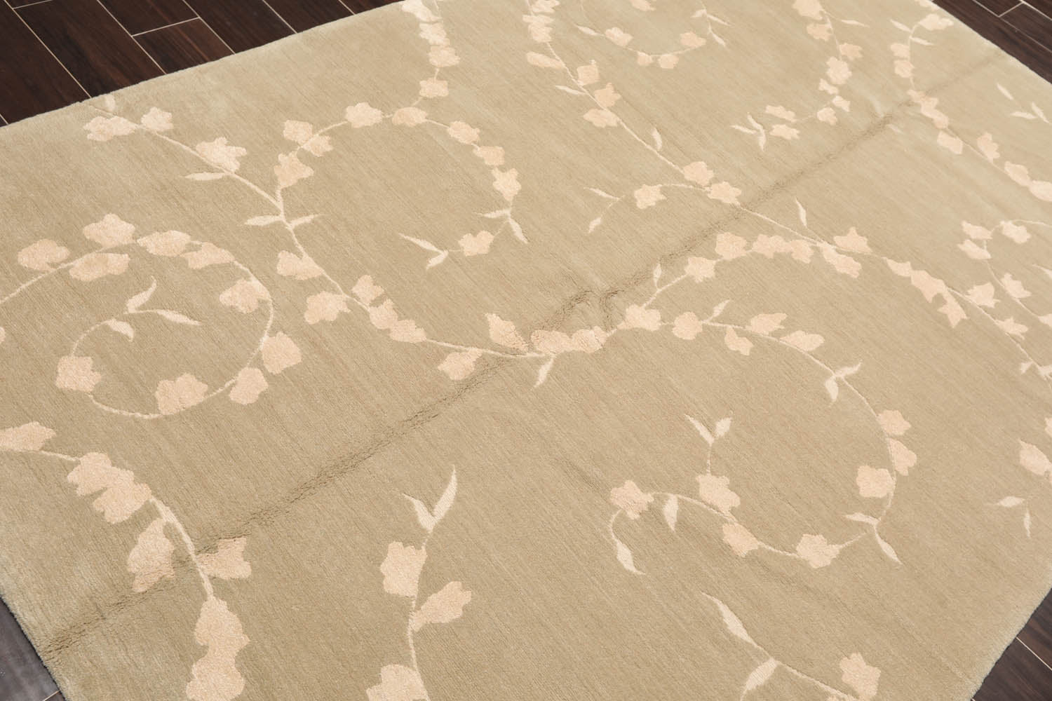 6x9 Gray, Beige, Color Hand Knotted  Wool & Silk Transitional Oriental Rug