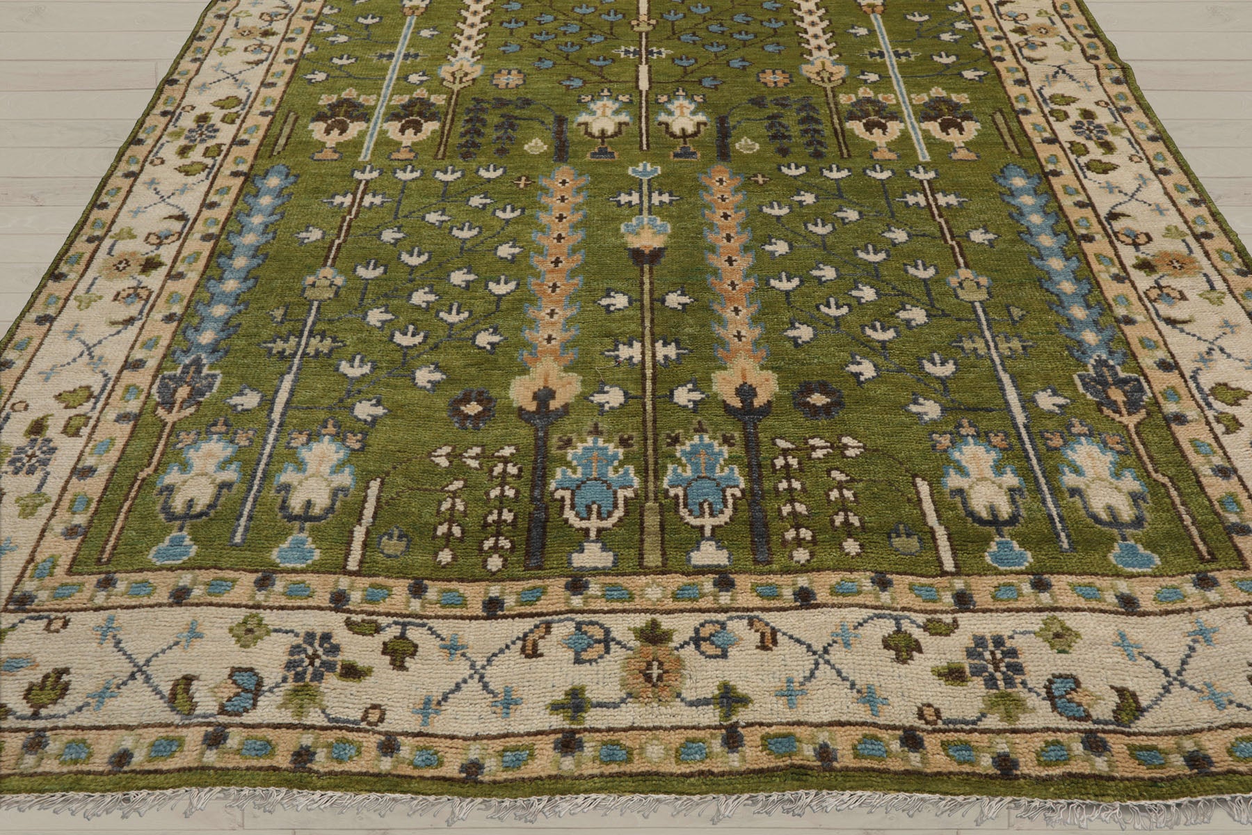 Multi Size Green Ivory Peach Color Hand Knotted Oushak Wool Traditional Oriental Rug