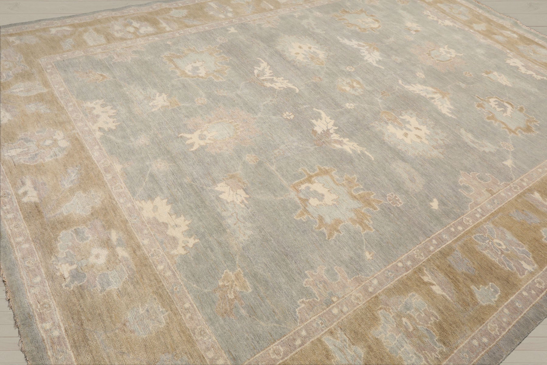 Multi Size Gray Pistachio Ivory Color Hand Knotted Oushak Wool Traditional Oriental Rug