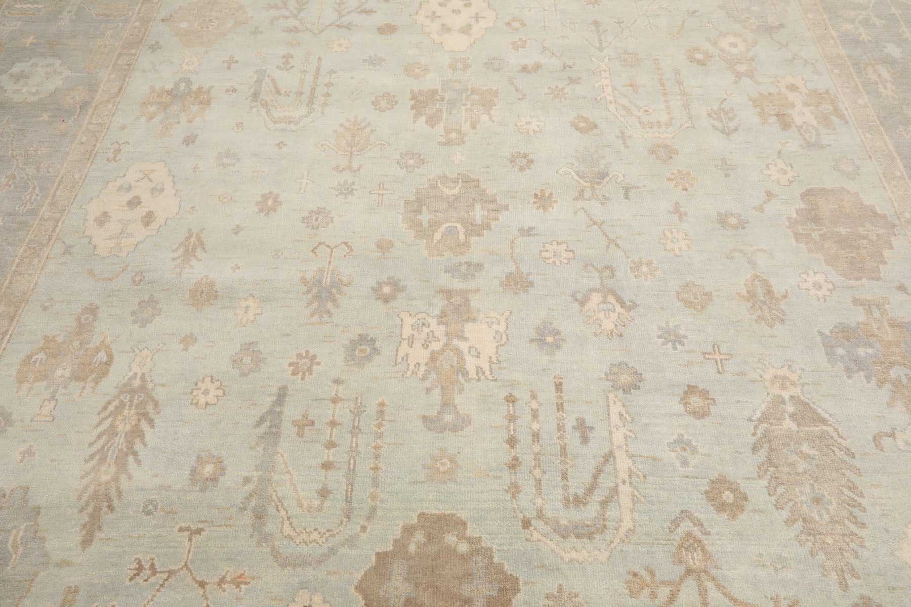 Multi Size Mint Gray Ivory Color Hand Knotted Oushak Wool Traditional Oriental Rug