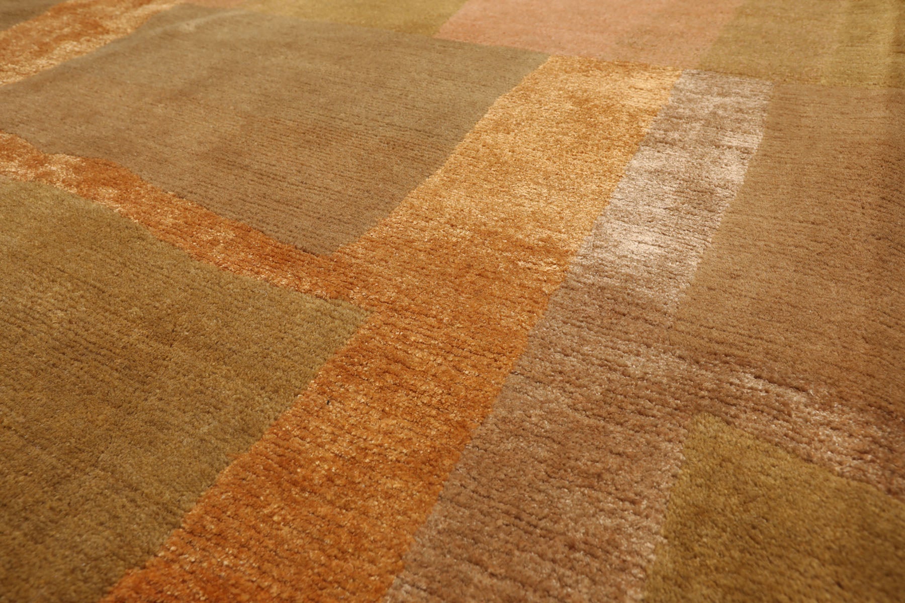 Knotted Rug Rose Hand Knotted 9'9''x13'10" Traditional Tibetan Wool and Silk Oriental Area Rug