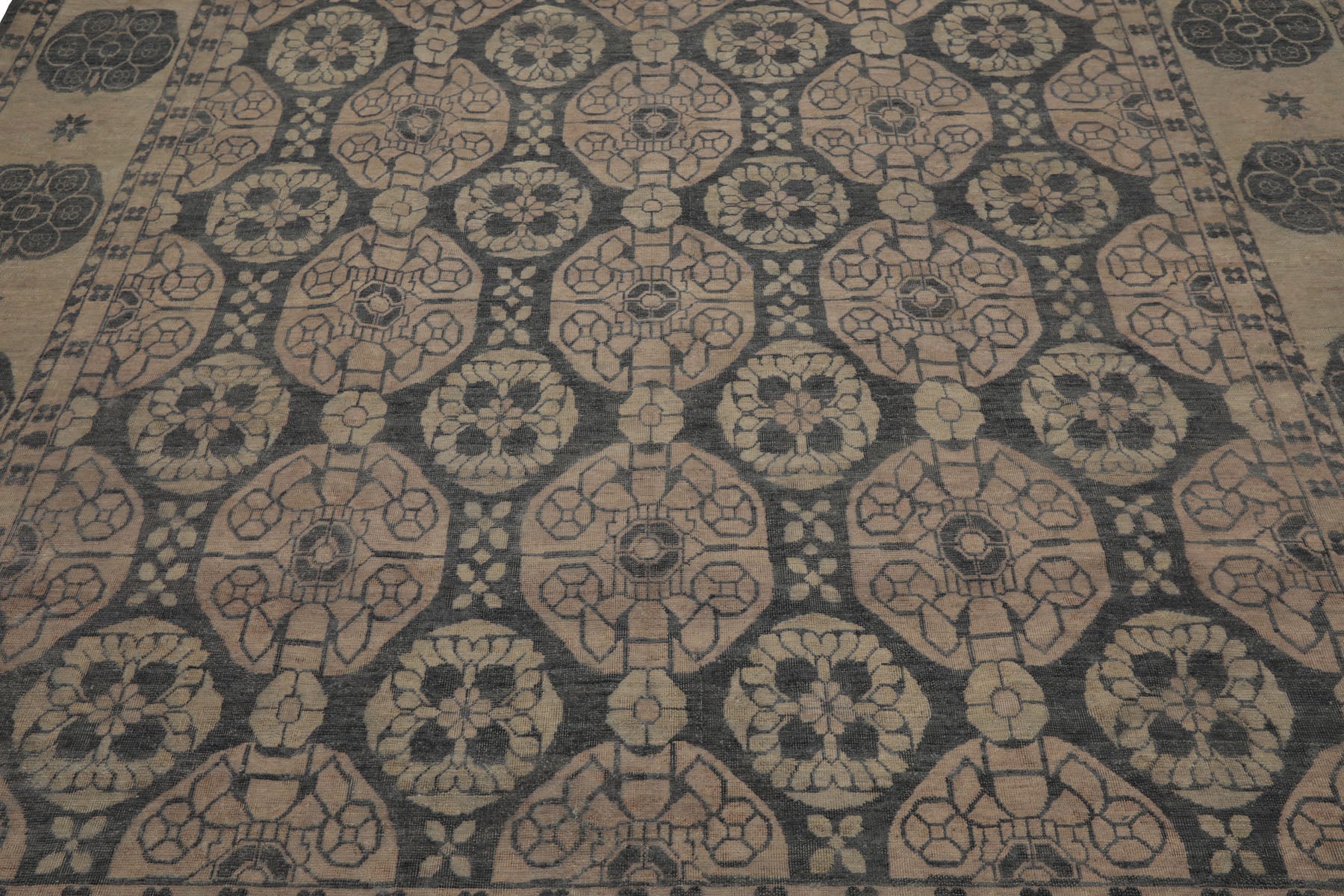 8x10 Gray, Beige, Blush Color Hand Knotted  Wool Transitional Oriental Rug