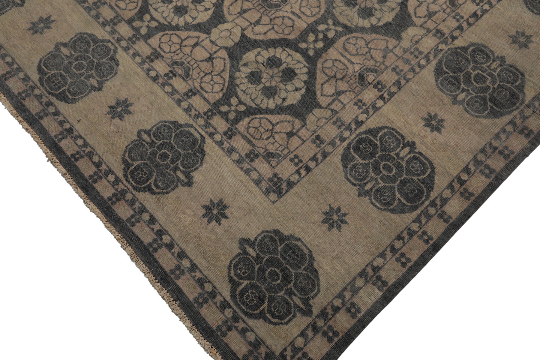 8x10 Gray, Beige, Blush Color Hand Knotted  Wool Transitional Oriental Rug