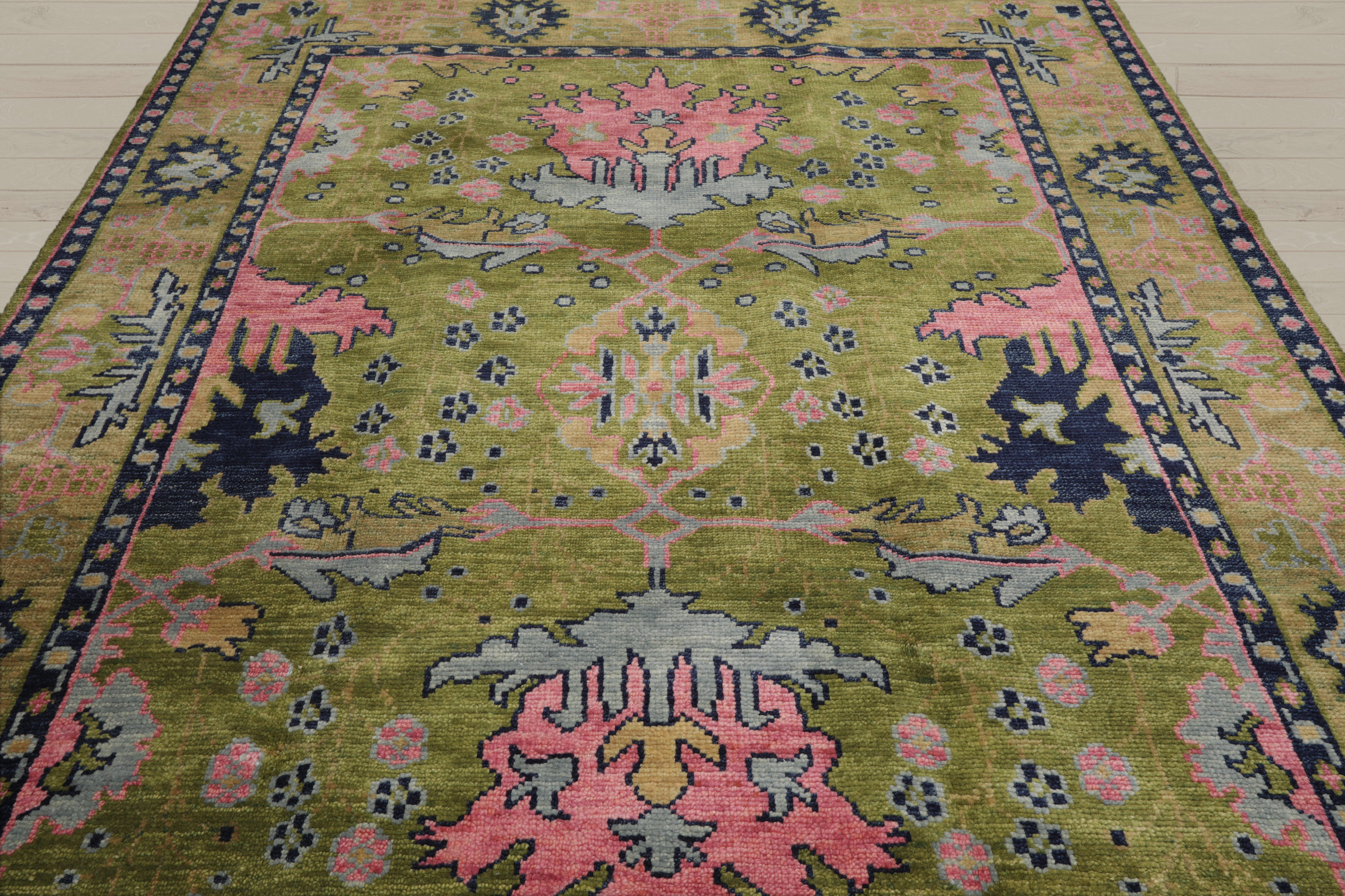 Knotted Rug Green Red Hand Knotted Multi Size Wool Arts and Crafts Oushak Traditional Rugs