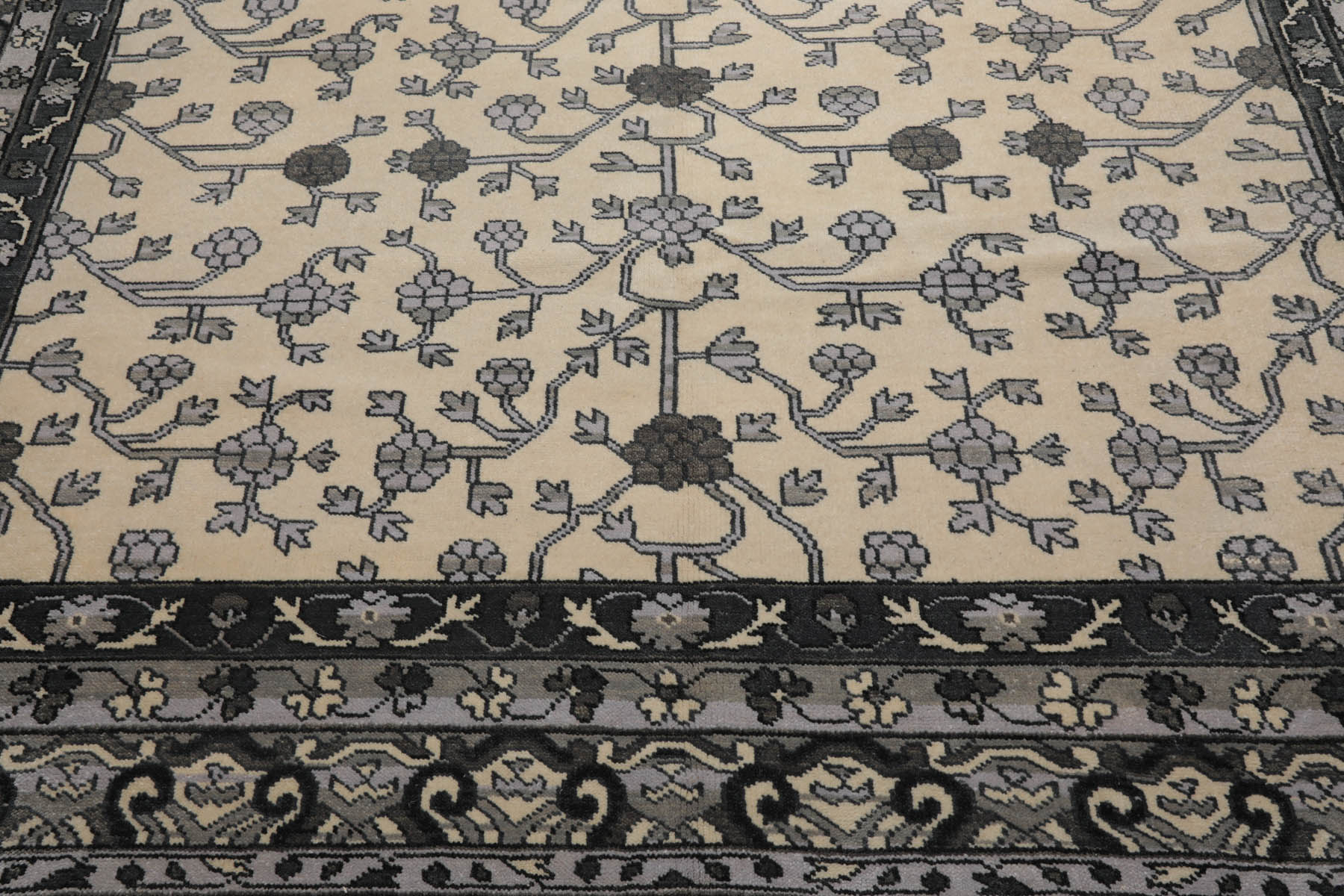 Multi Size Ivory Gray Charcoal Color Hand Knotted Oushak Wool Traditional Oriental Rug