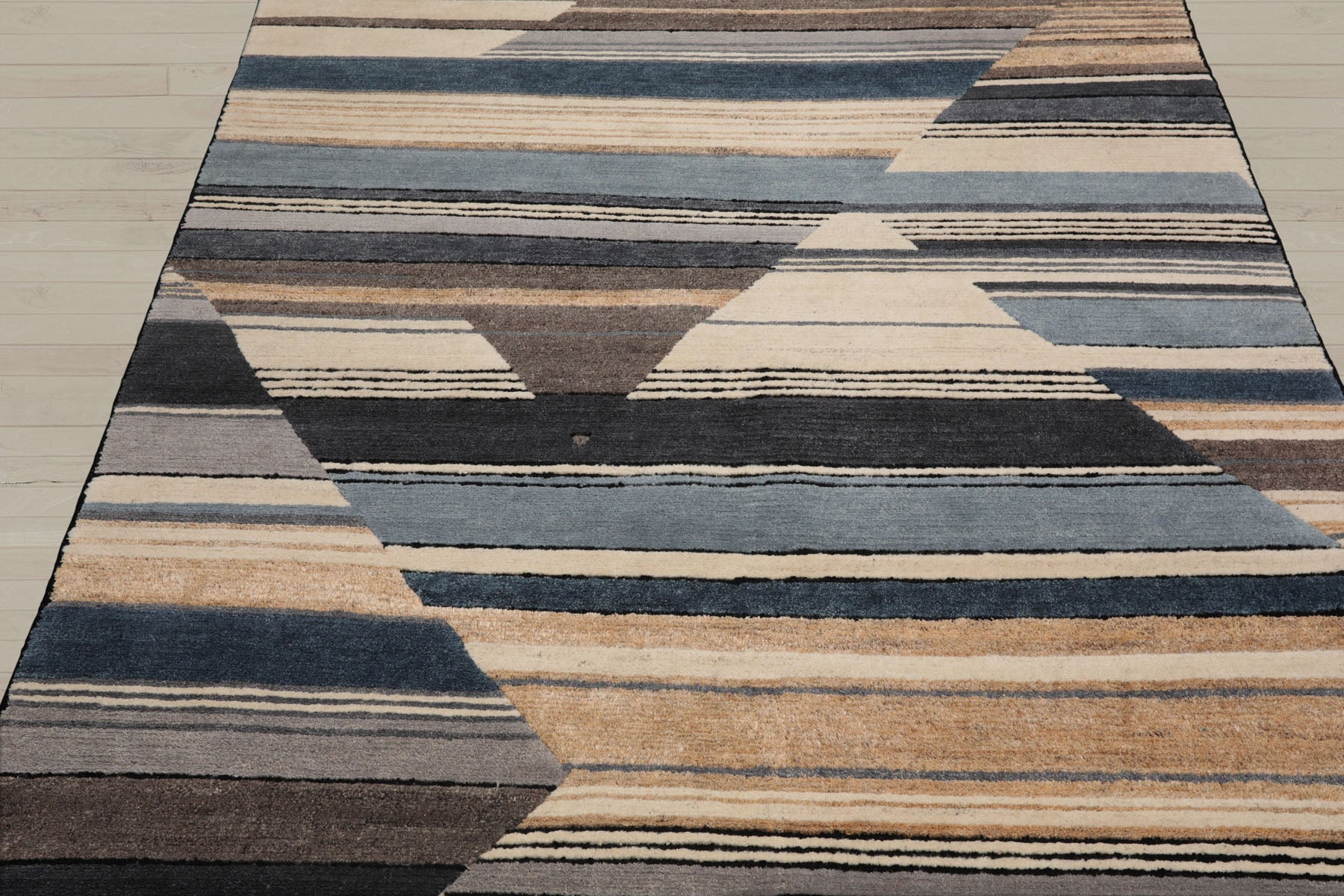 5x8 Ivory, Gray, Blue Color Hand Knotted Tibetan 100% Wool Modern Oriental Rug