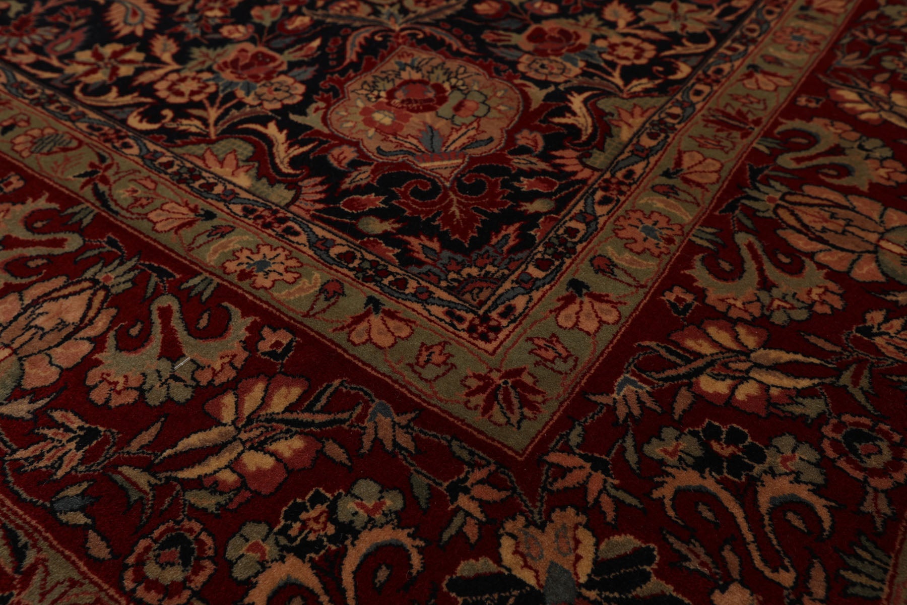 6x9 Midnight Blue, Red, Green Color Hand Knotted Sarouk 100% Wool Traditional Oriental Rug