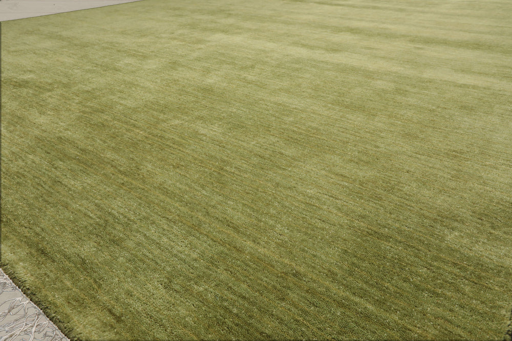 Multi Size Green Color Hand Knotted  Wool Modern Oriental Rug