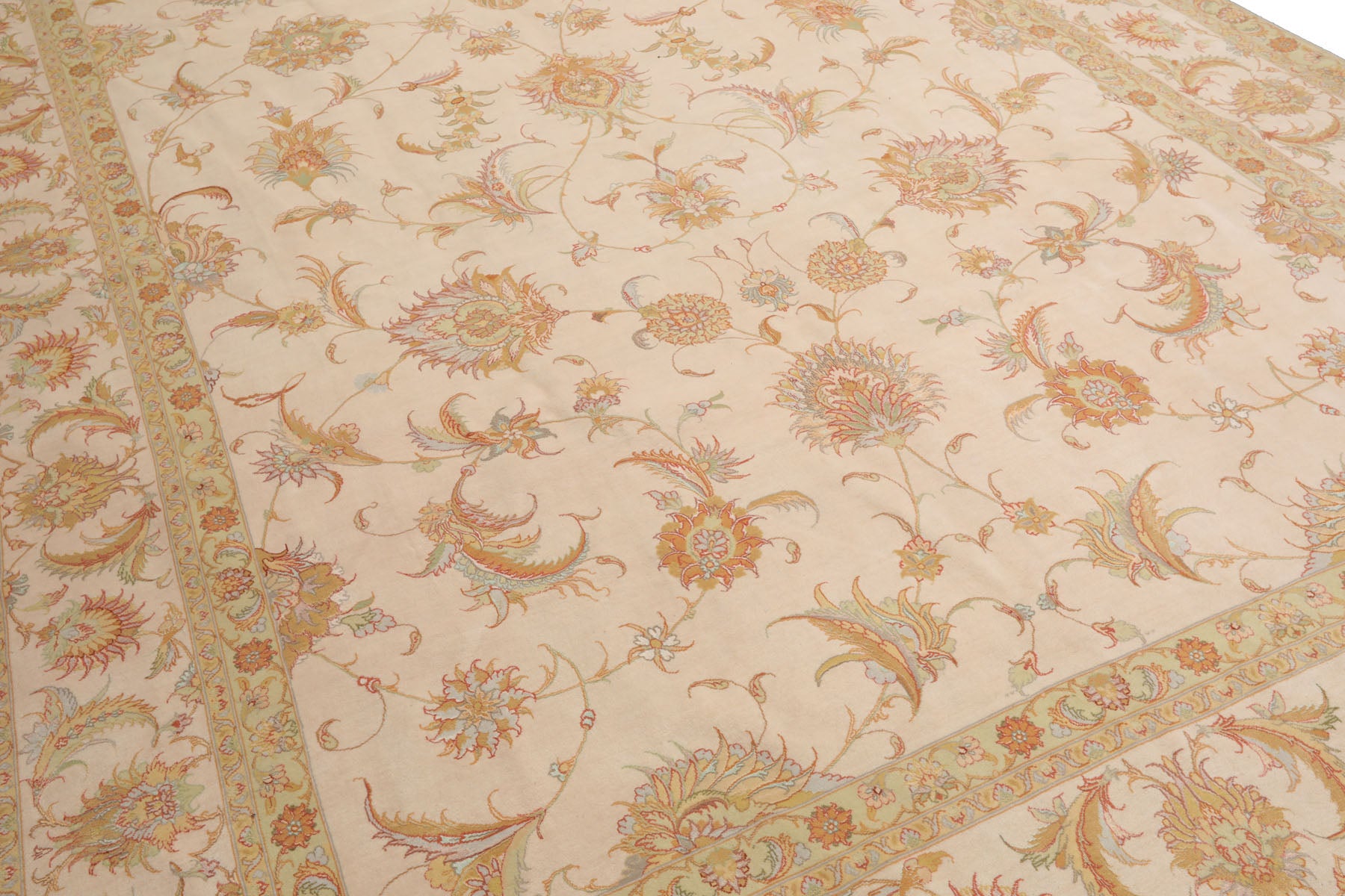 Knotted Rug Ivory Mint Hand Knotted 8'x10' Traditional 350 KPSI Wool and Silk Oriental Area Rug