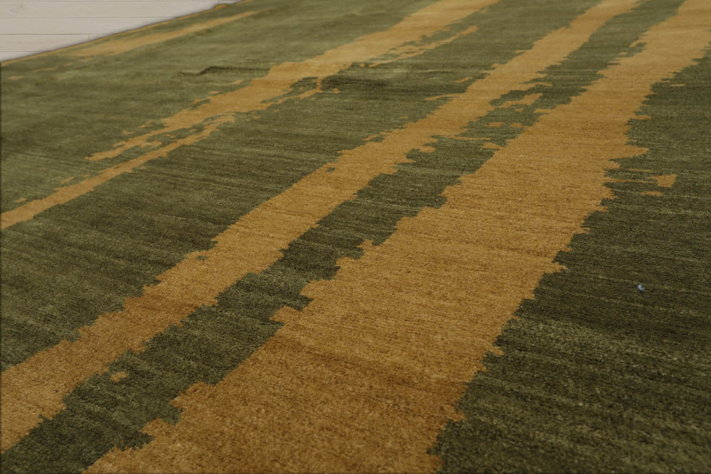 8x10 Green, Muted Gold, Color Hand Knotted  100% Wool Modern Oriental Rug