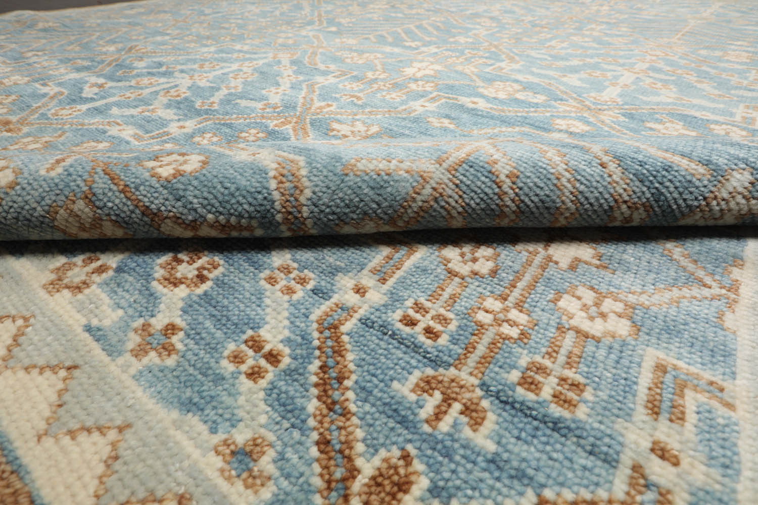 Multi Size Aqua Beige Gray Color Hand Knotted Oushak Wool Transitional Oriental Rug