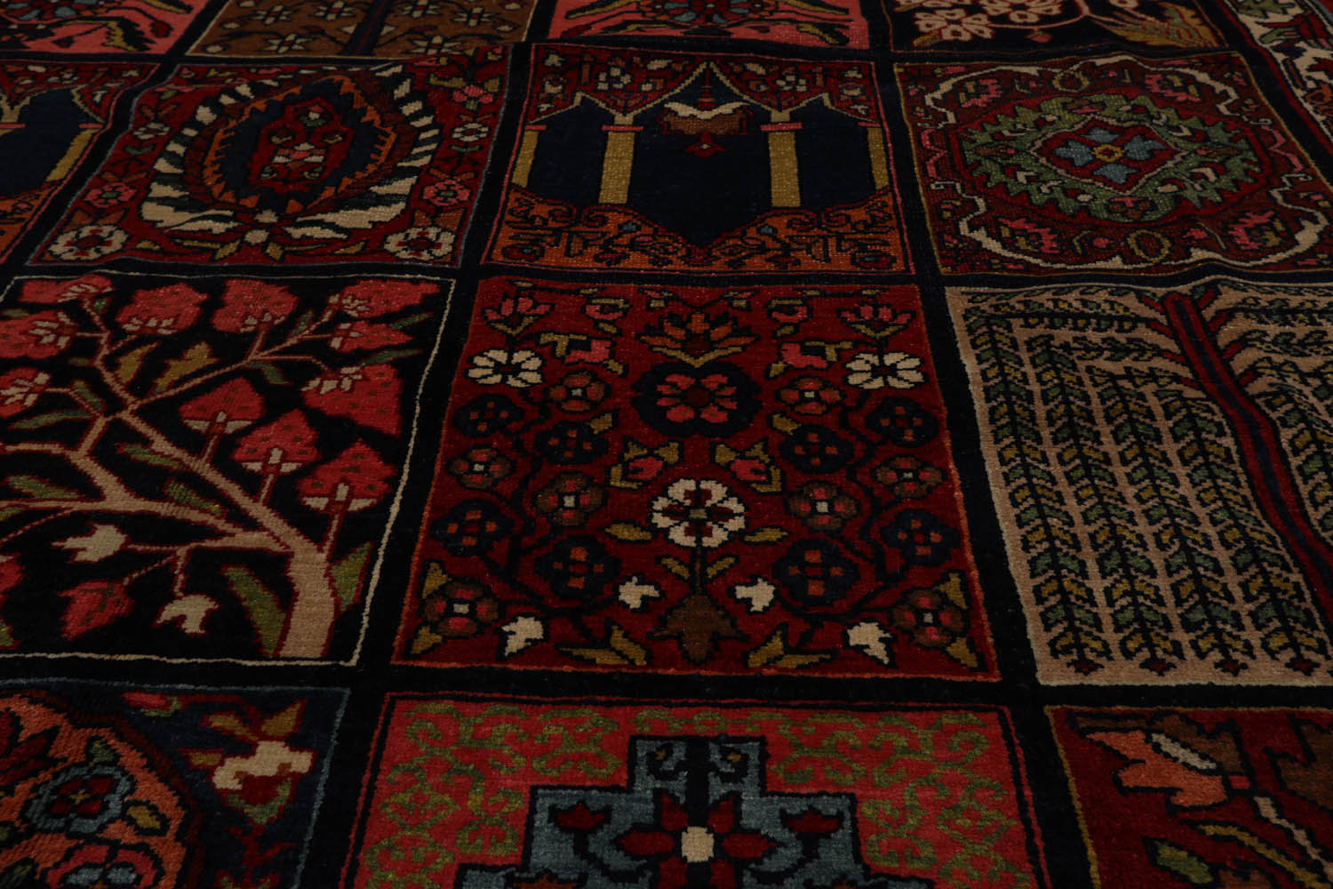 8x11 Navy, Red, Pink Color Hand Knotted Bakhtiari 100% Wool Traditional Oriental Rug