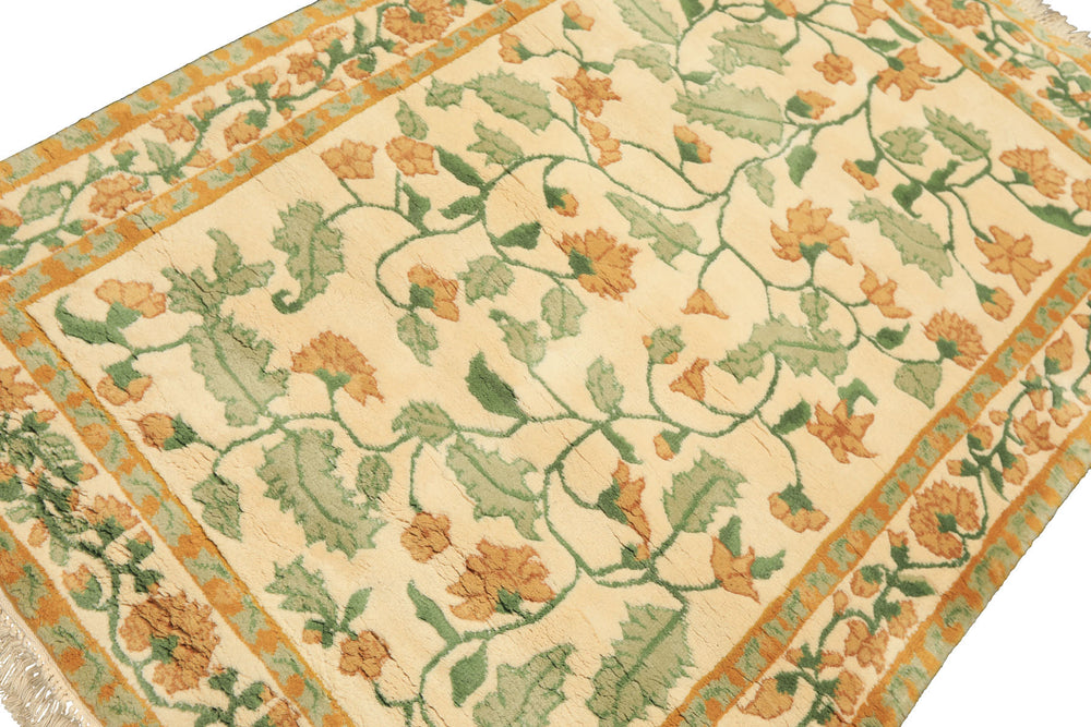 4x6 Ivory, Gold, Green Color Hand Knotted French Aubusson Savonnerie Wool Traditional Oriental Rug