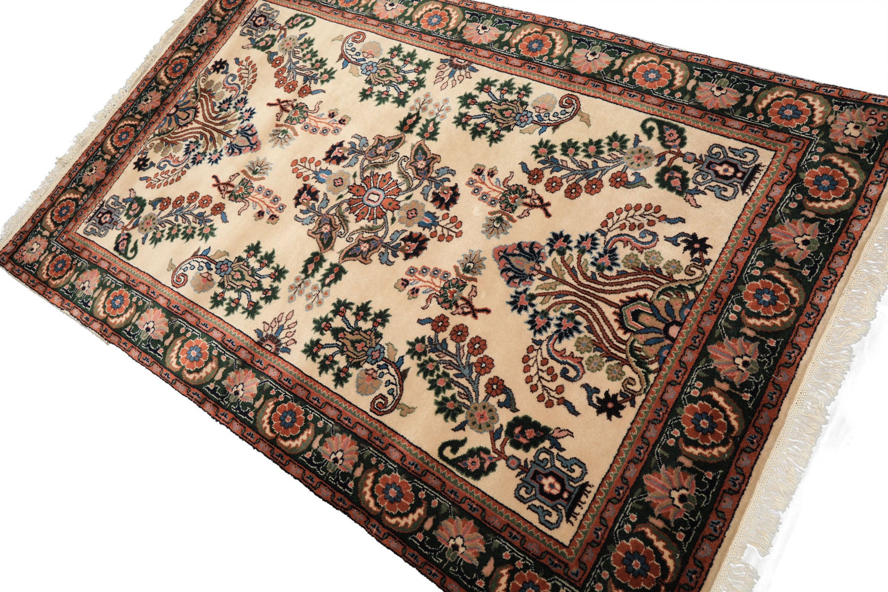 4x6 Ivory, Green, Rose Color Hand Knotted Indo Sarouk New Zealand Wool Traditional Oriental Rug