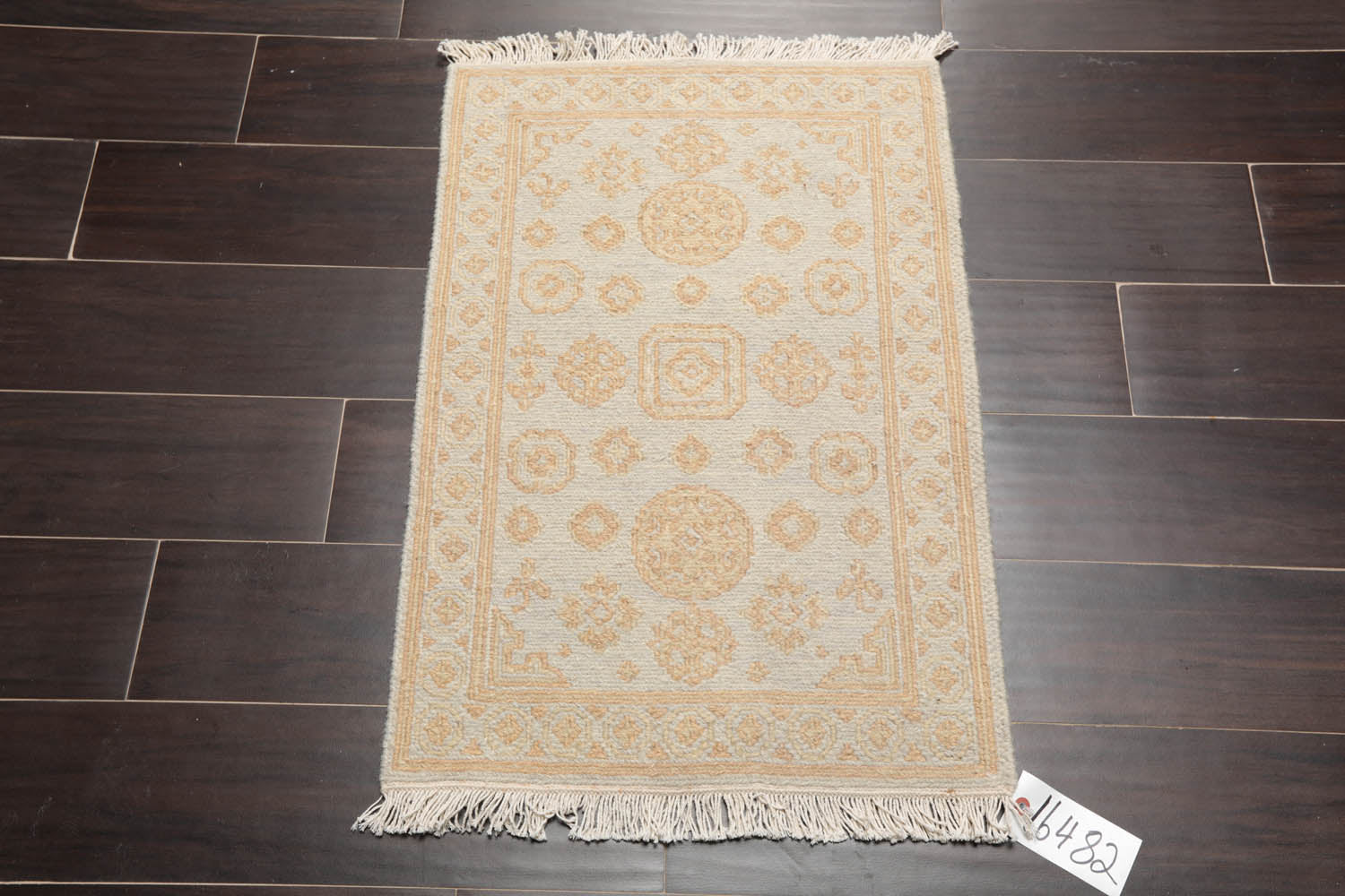 2x3 Gray, Tan, Color Hand Knotted Soumak 100% Wool Transitional Oriental Rug