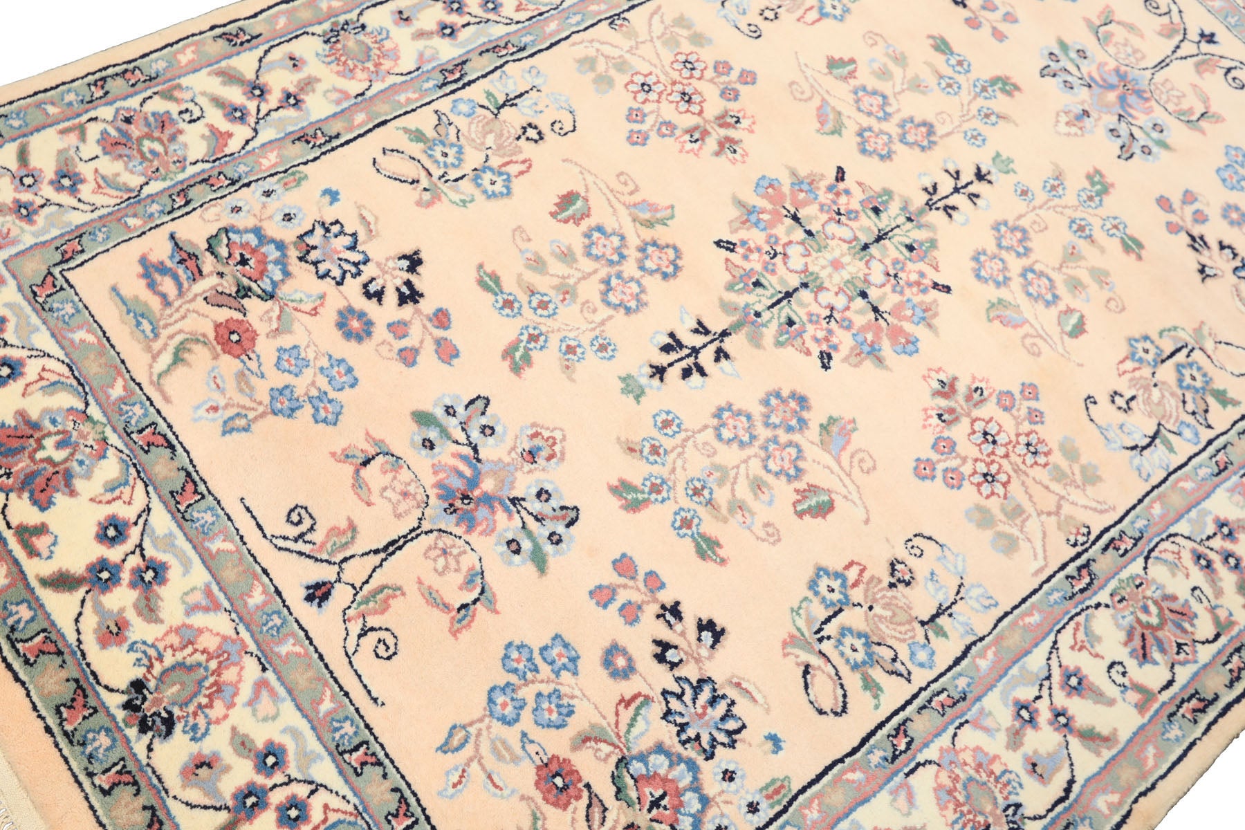 4x6 Blush, Ivory, Black Color Hand Knotted Indo Sarouk Wool Traditional Oriental Rug