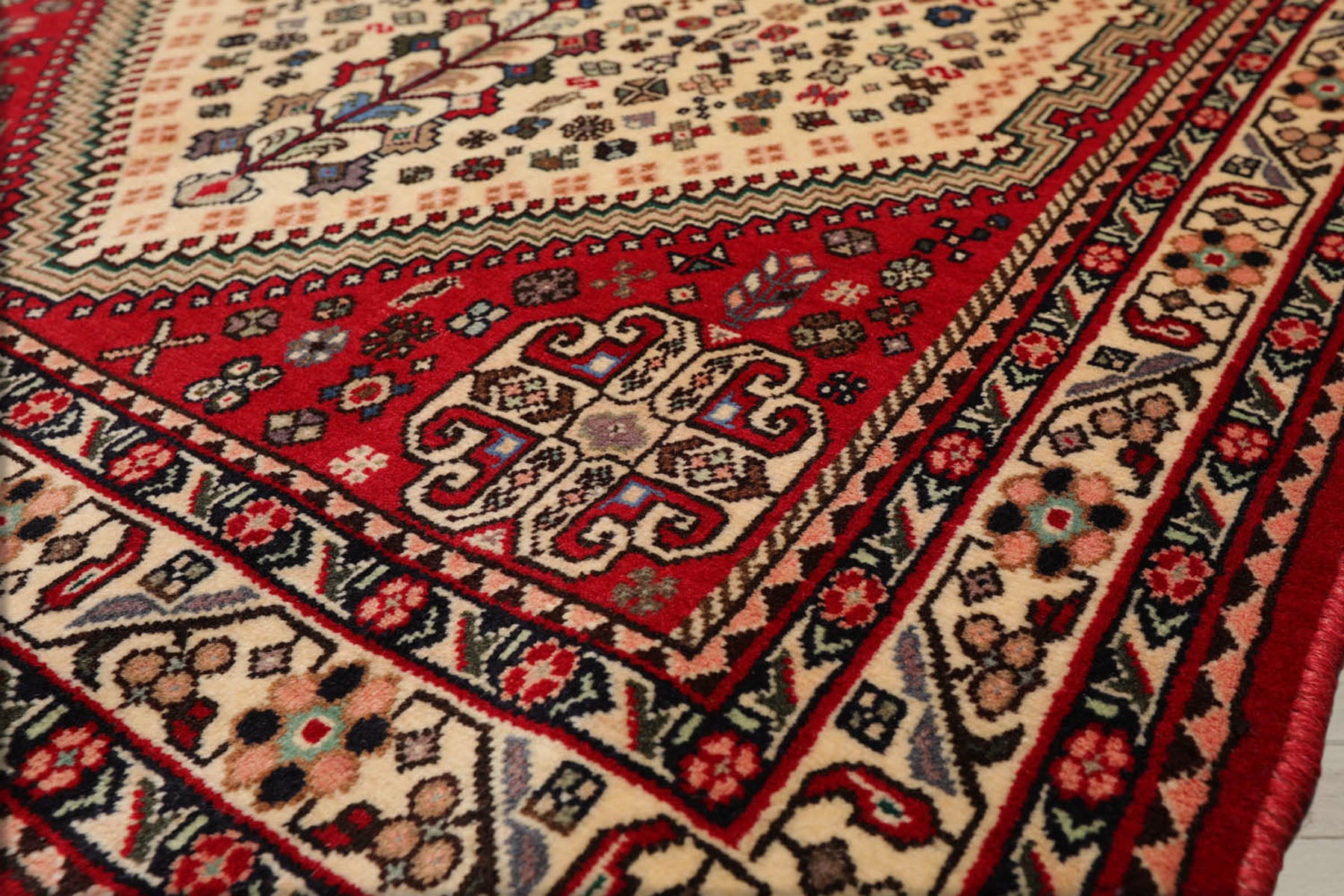 3x5 Ivory, Red, Aqua Color Hand Knotted Abadeh 100% Wool Traditional Oriental Rug