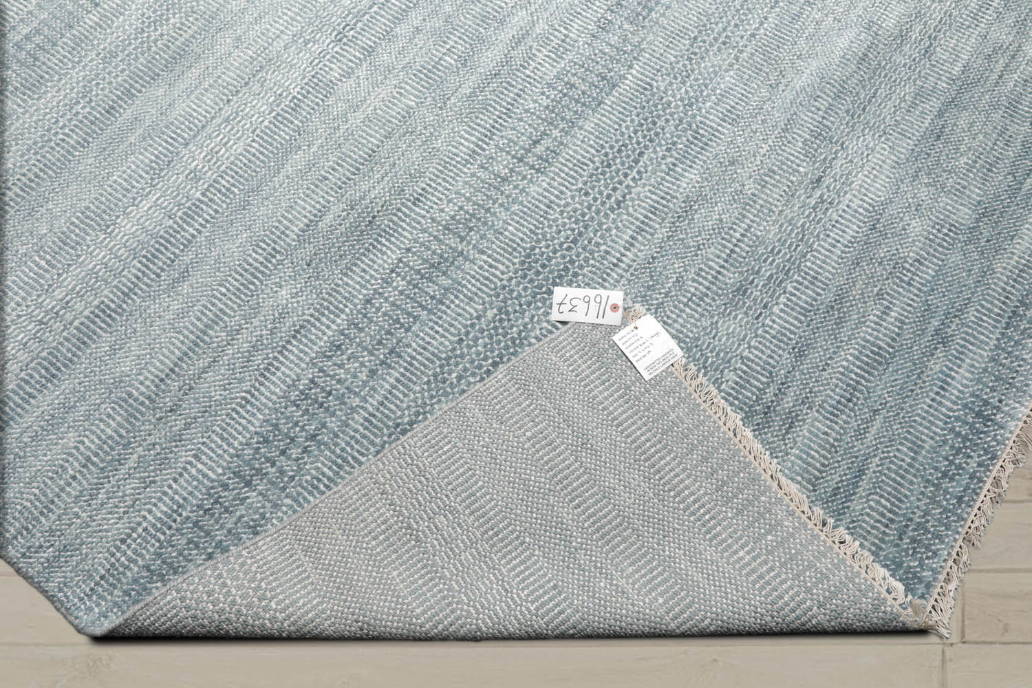 Multi Size Gray Blue White Color Hand Knotted  Wool & Silk Modern Oriental Rug