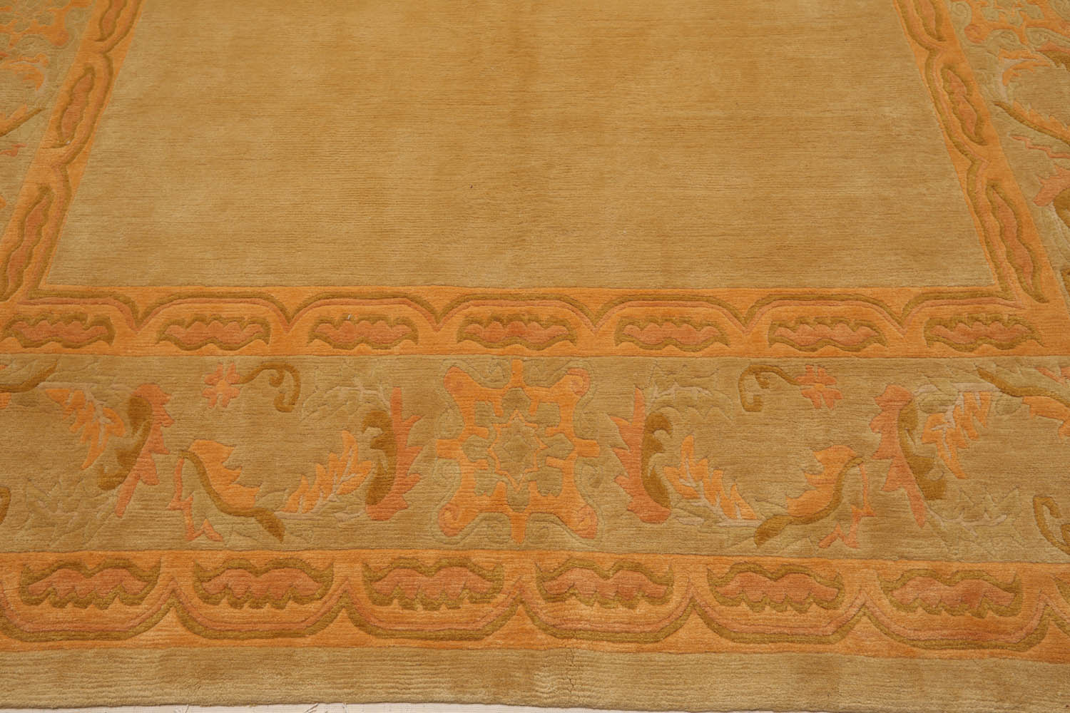 9x12 Beige, Peach, Gold Color Hand Knotted  100% Wool Traditional Oriental Rug