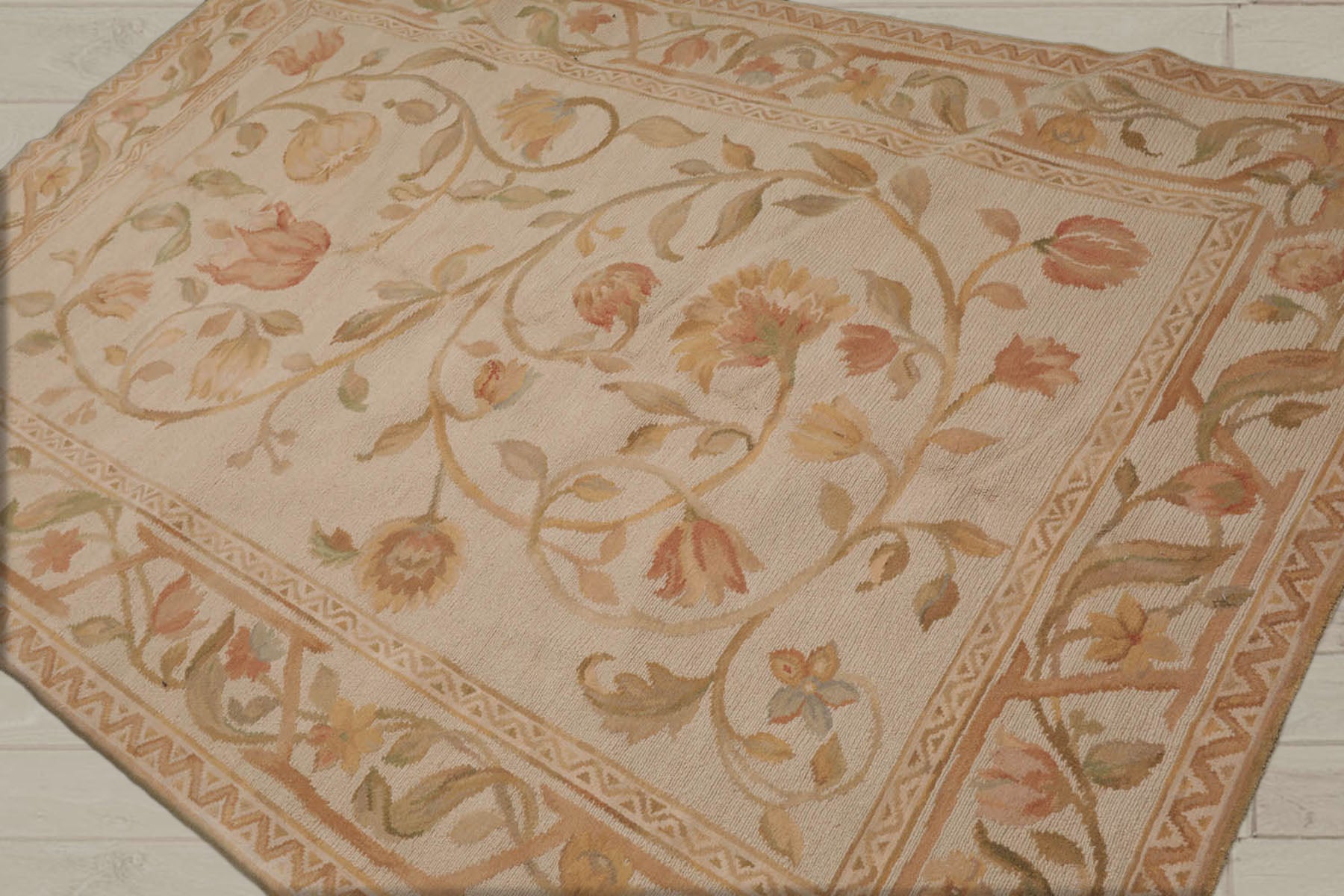 6x9 Beige, Tan, Light Gold Color Hand Knotted  100% Wool Traditional Oriental Rug