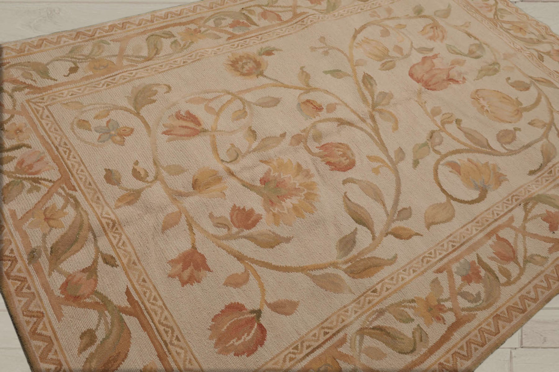 6x9 Beige, Tan, Light Gold Color Hand Knotted  100% Wool Traditional Oriental Rug