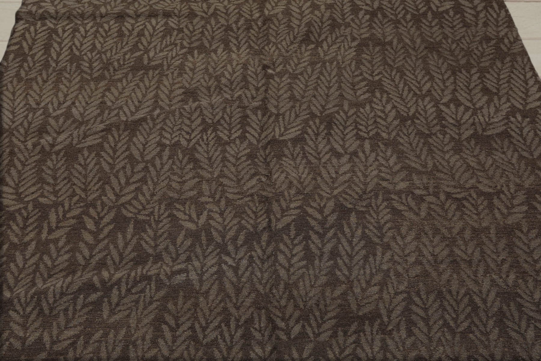 6x9 Taupe, Gray, Color Hand Knotted  100% Wool Transitional Oriental Rug