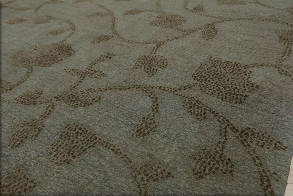 6x9 Gray, Green, Color Hand Knotted  100% Wool Transitional Oriental Rug