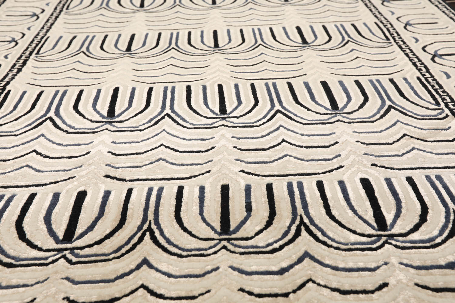 3x5 Cream, Gray, Black Color Hand Knotted  100% Wool Modern Oriental Rug