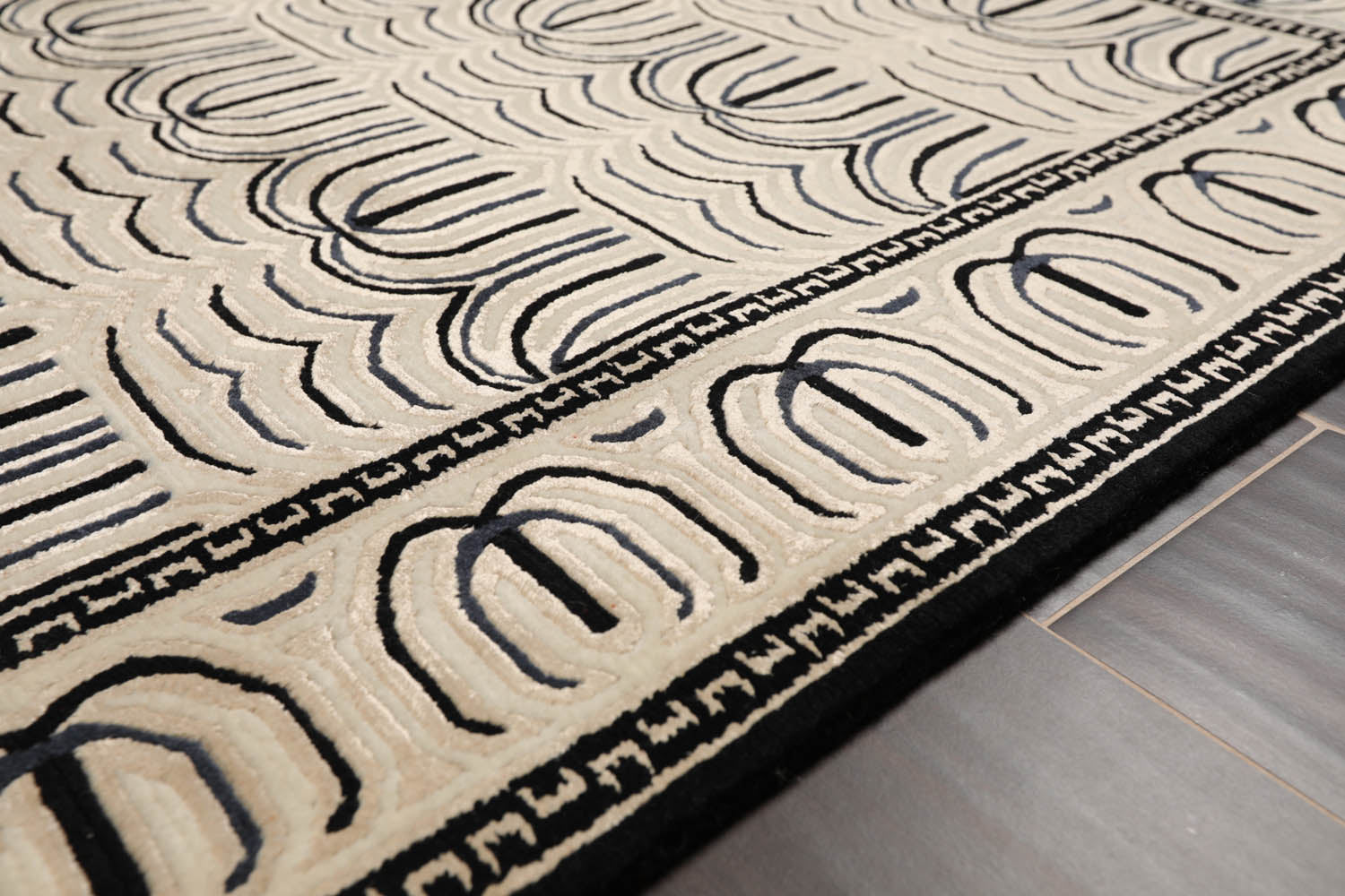3x5 Cream, Gray, Black Color Hand Knotted  100% Wool Modern Oriental Rug