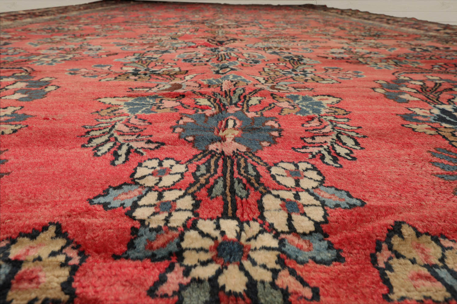 Palace Rose, Charcoal, Ivory Color Hand Knotted Lilihaan 100% Wool Traditional Oriental Rug