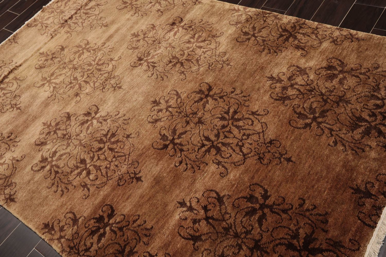5x8 Tan, Brown, Color Hand Knotted  100% Wool Transitional Oriental Rug