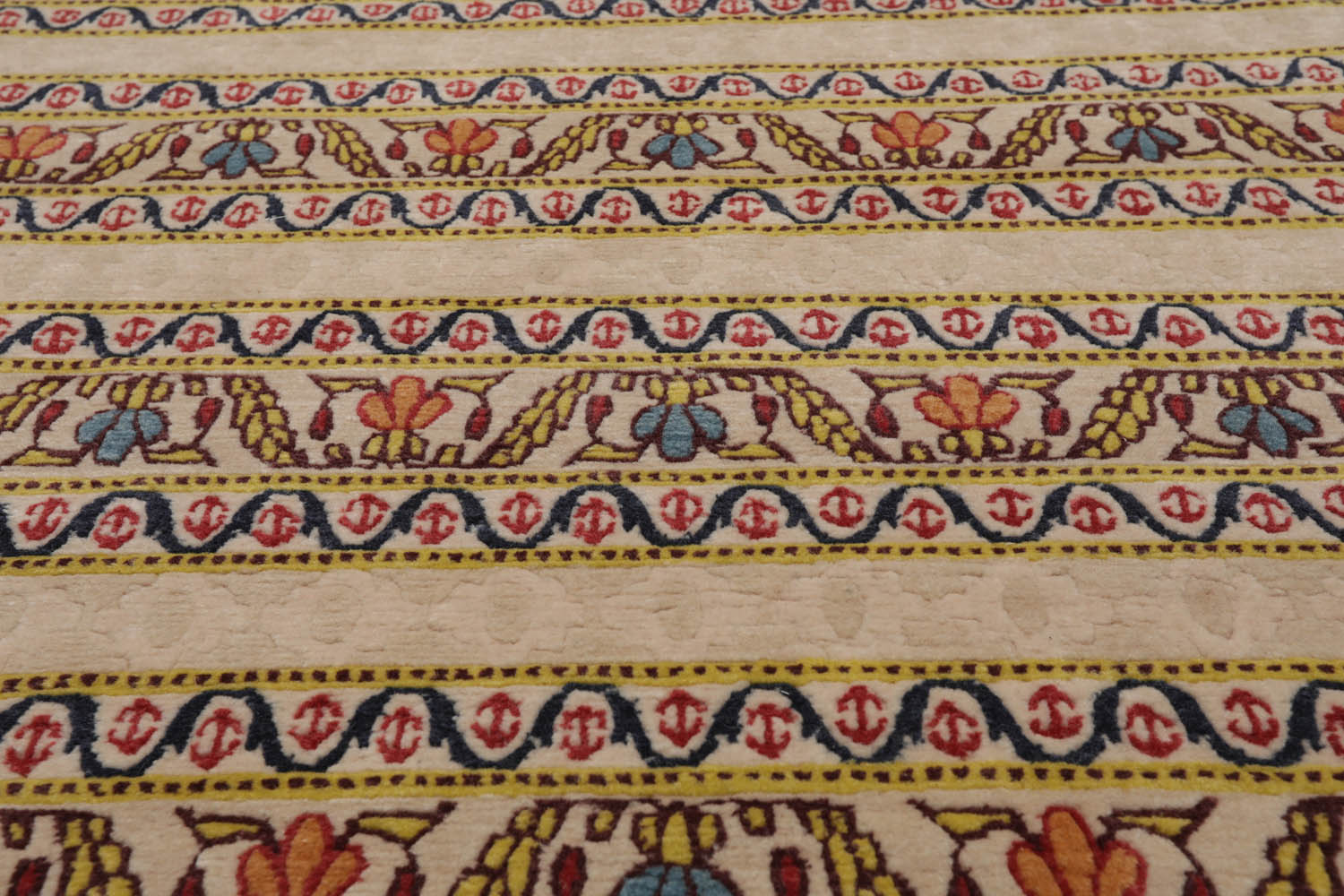 4x6 Beige, Blue, Mustard Color Hand Knotted  100% Wool Transitional Oriental Rug
