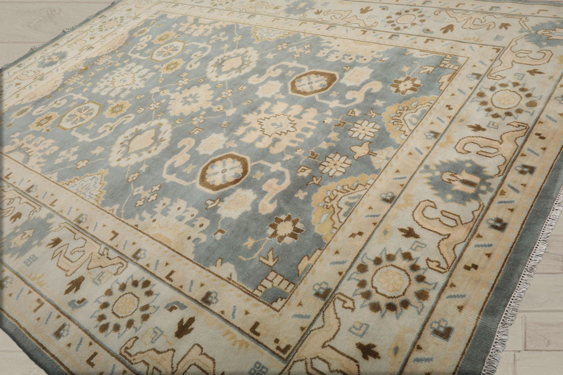 9x12 Celadon, Beige, Gray Color Hand Knotted  100% Wool Traditional Oriental Rug