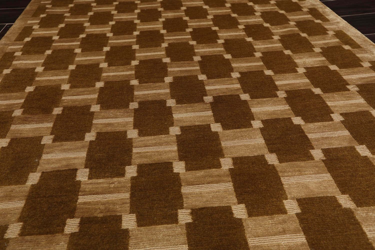 4x6 Brown, Olive, Color Hand Knotted  100% Wool Modern Oriental Rug
