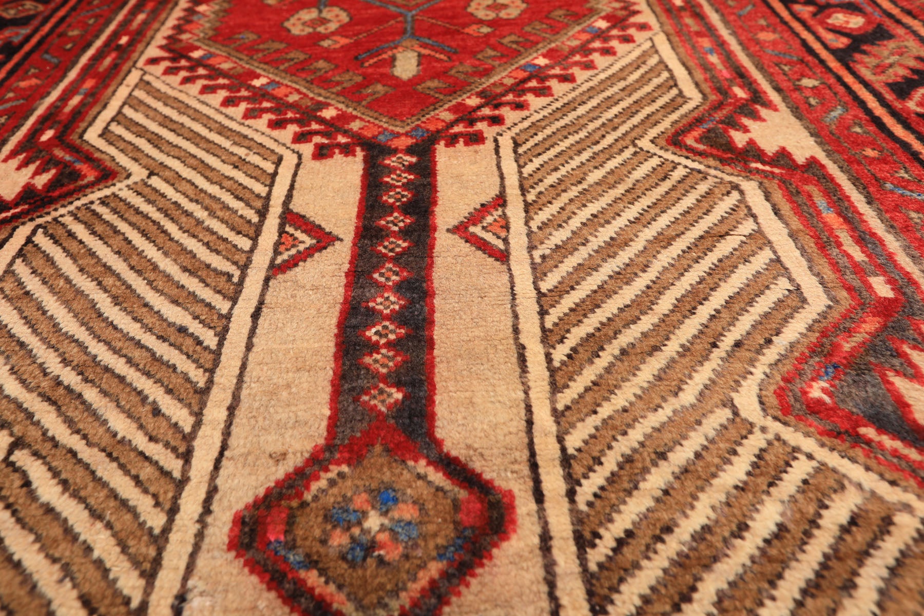 Runner Beige, Red, Rose Color Hand Knotted Heriz Wool Traditional Oriental Rug